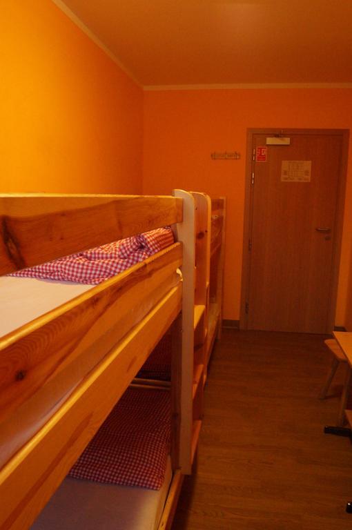 Schronisko Pttk Hala Szrenicka Vandrarhem Szklarska Poręba Rum bild