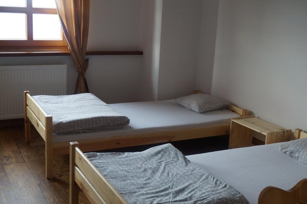 Schronisko Pttk Hala Szrenicka Vandrarhem Szklarska Poręba Rum bild